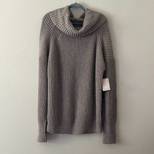 NWT Free People Leo Tunic Silver Gleam Gray Cowl Neck Sweater sz Small